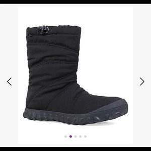 Black Puffy Mid Boot - Women Bogs